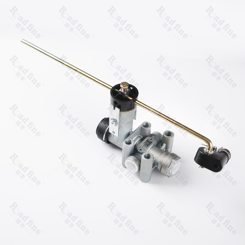  JC61002 Leveling Valve 